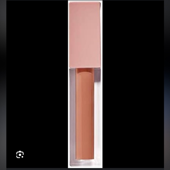 KKW Lip Gloss In shade 2.5